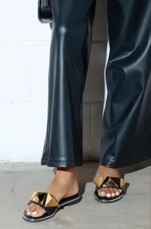 AKIRA BENNO BLACK SLIP ON SANDAL