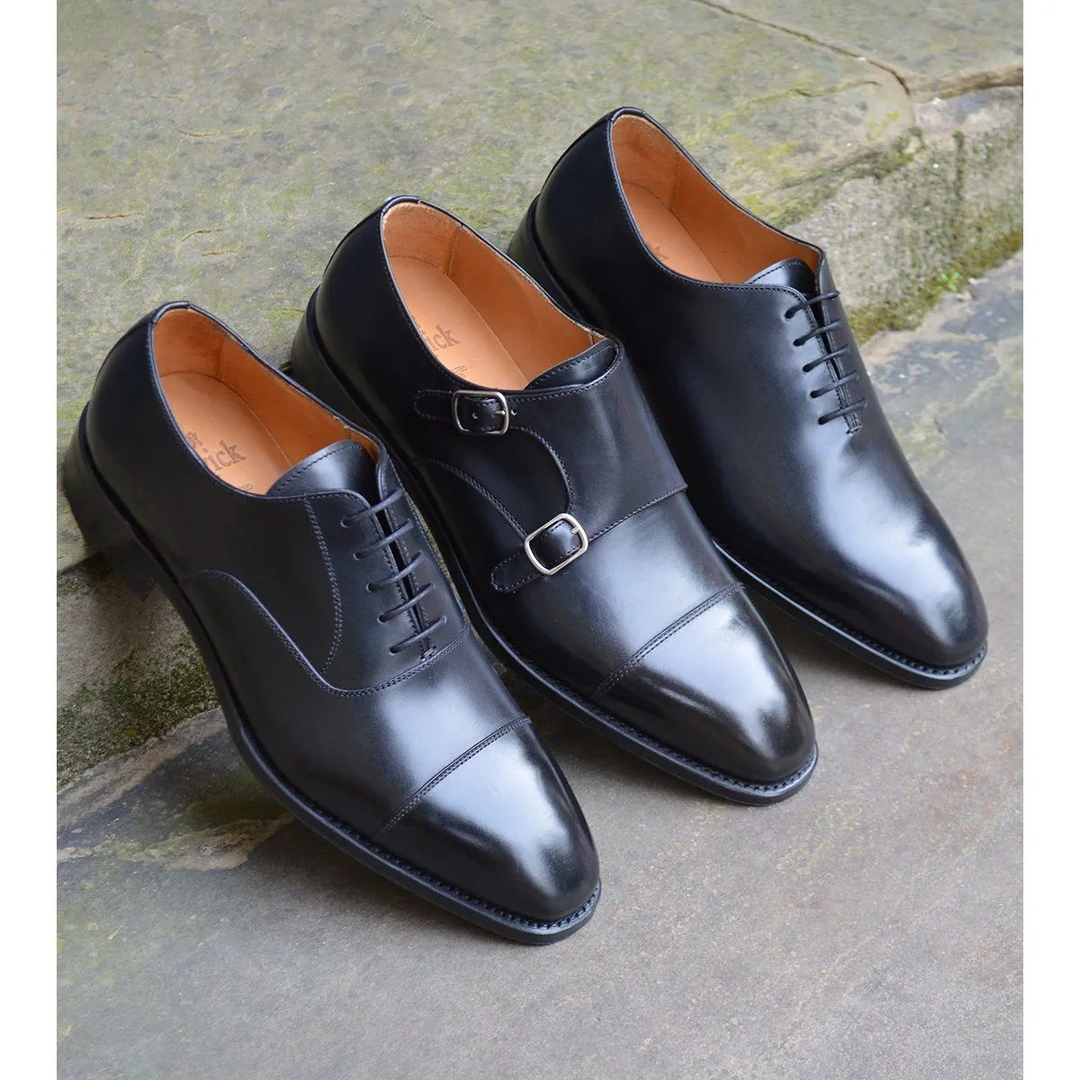 Berwick 1707 Straight Cap Oxford (5217) Black
