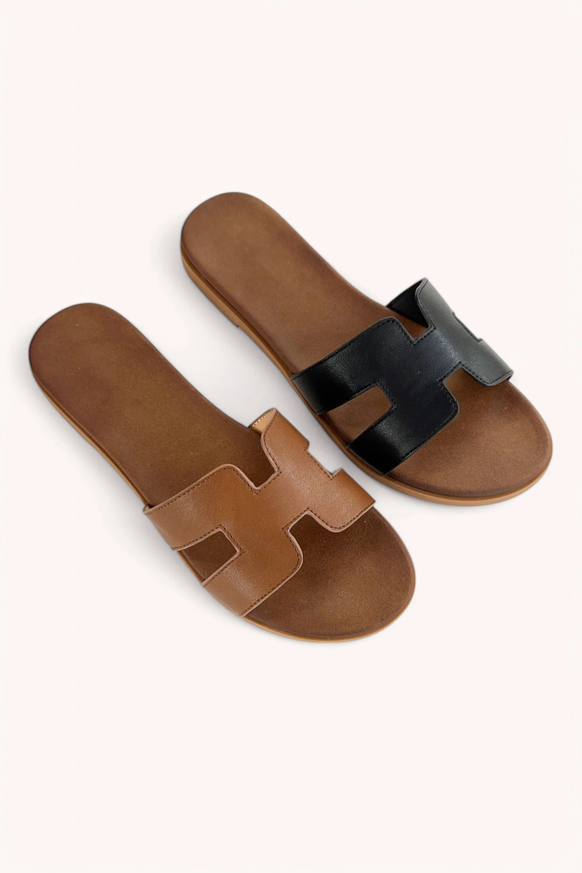 CCOCCI CUT-OUT DESIGN UPPER SLIP ON SANDALS