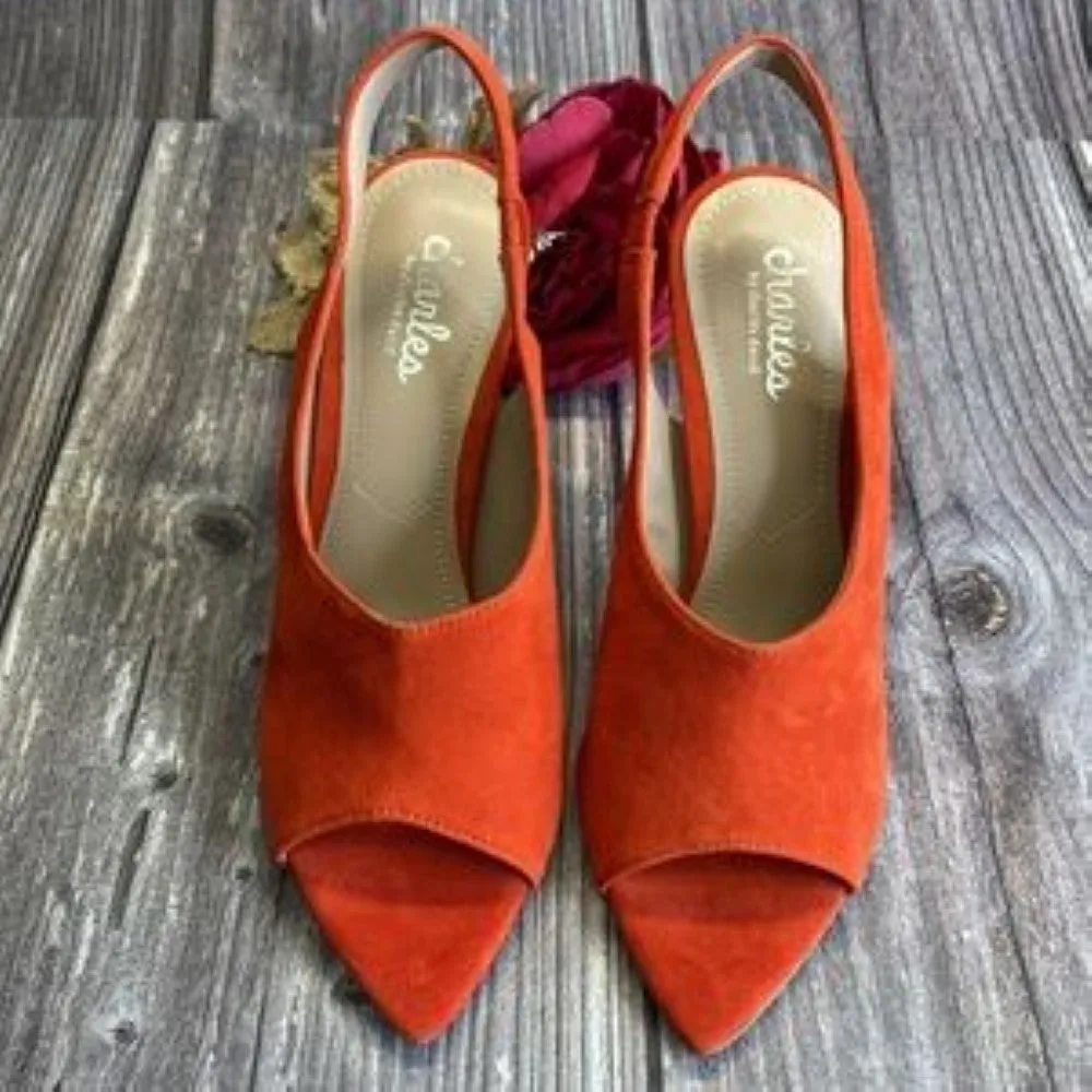 CHARLES BY CHARLES DAVID Trapp Candy Red Kid Suede Slingback Sandals 5.5M