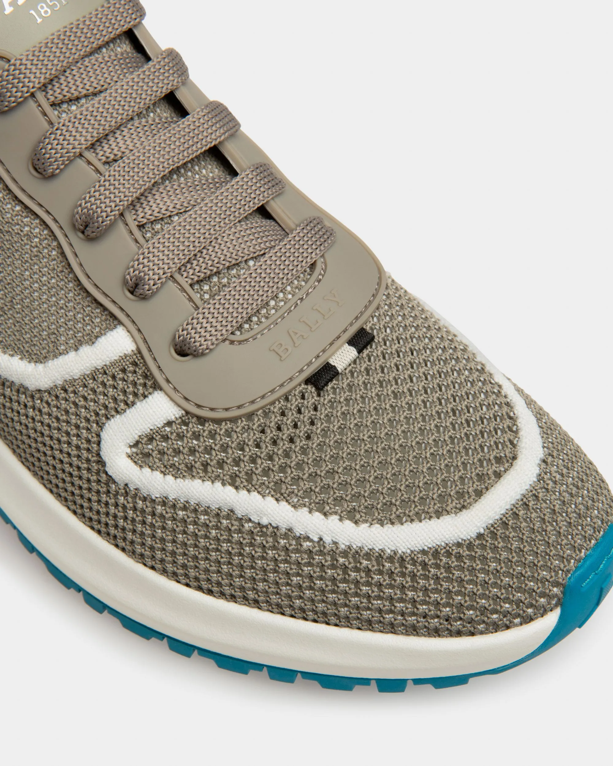 Davyn Mesh And Leather Sneakers In Grey And White