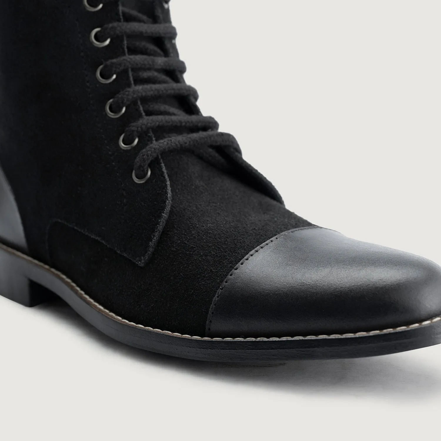 Knight Derby Hybrid Black Leather Boots - StudGuard