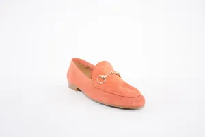 MARIA JAEN - 4023 FLAT LOAFER WITH GOLD CHAIN DETAIL - ORANGE SUEDE