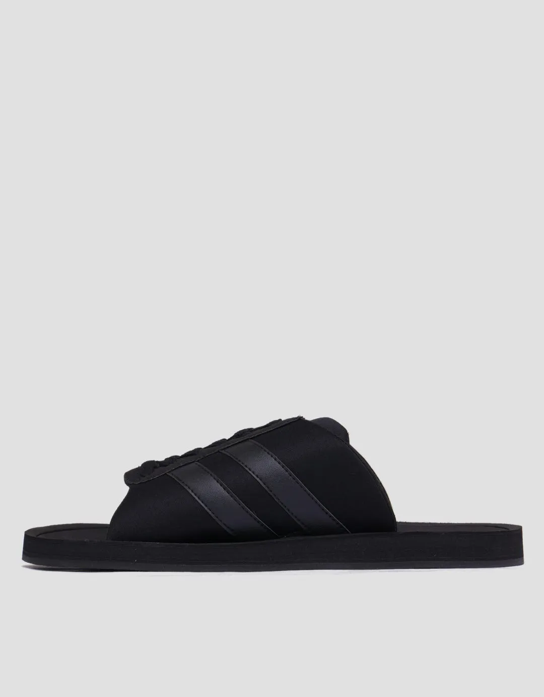 Nevada BGY01 Sandal Slip On Pria