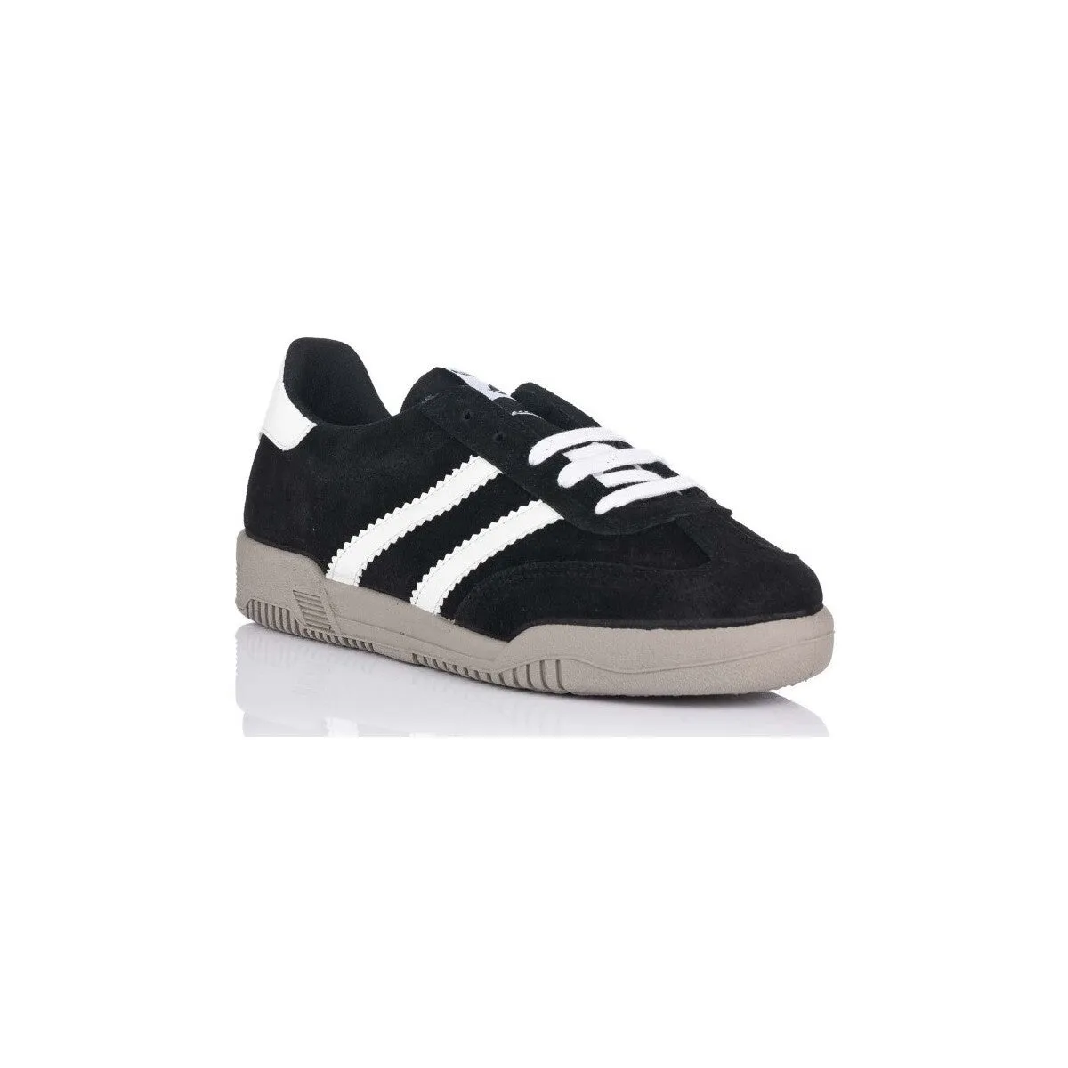 Plumaflex 35010 Black Low Line Sneaker