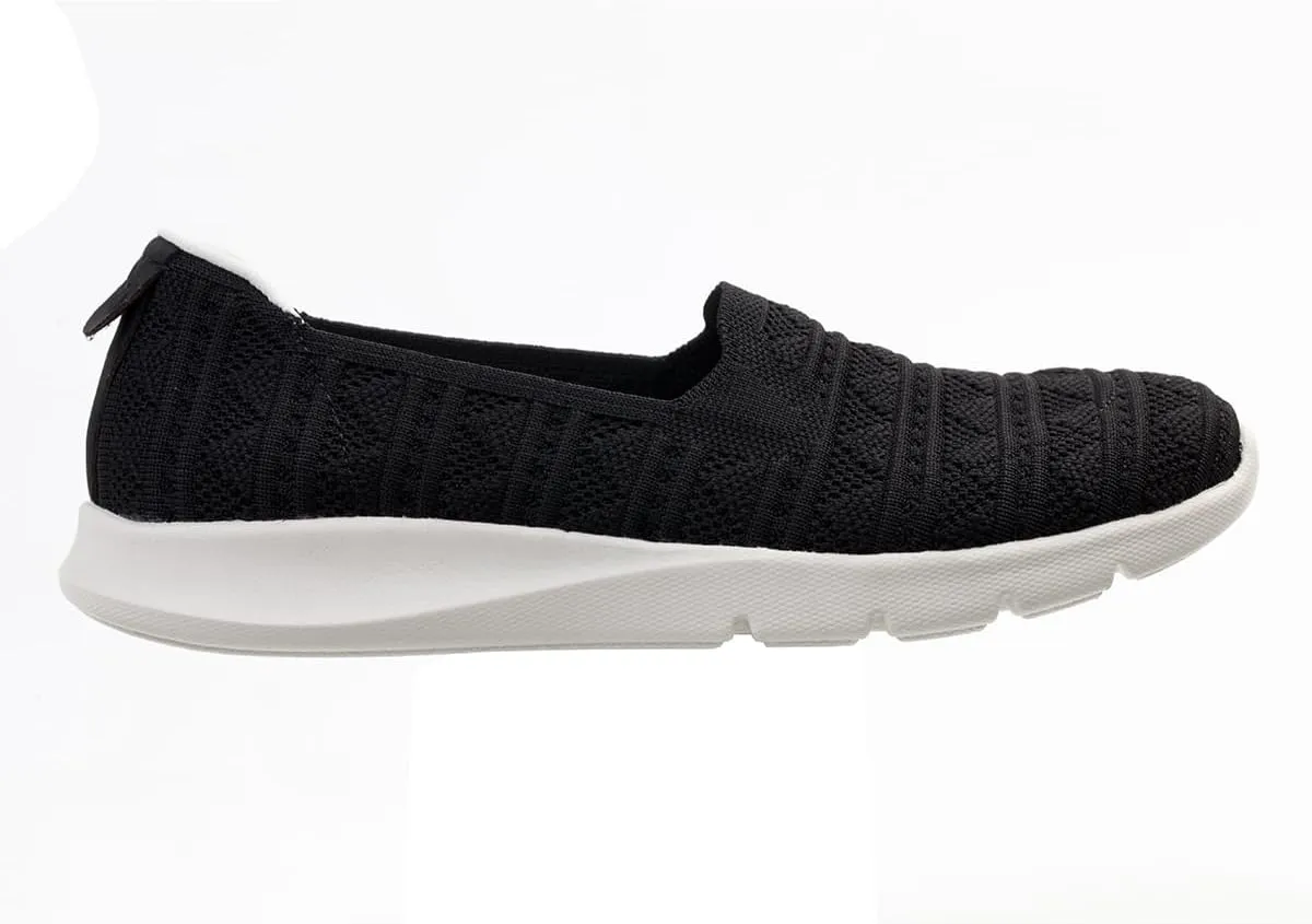 Spenco Women's Comfort Stretch Crochette Sneaker