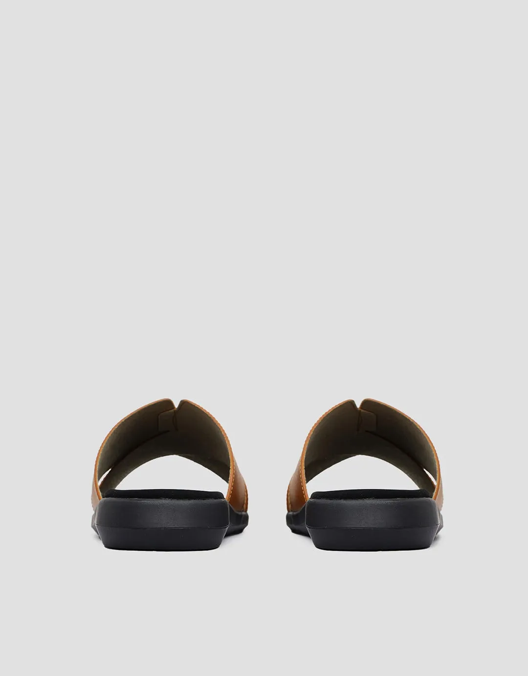 St. Yves Unique Cross Strap Sandal Slip On Wanita