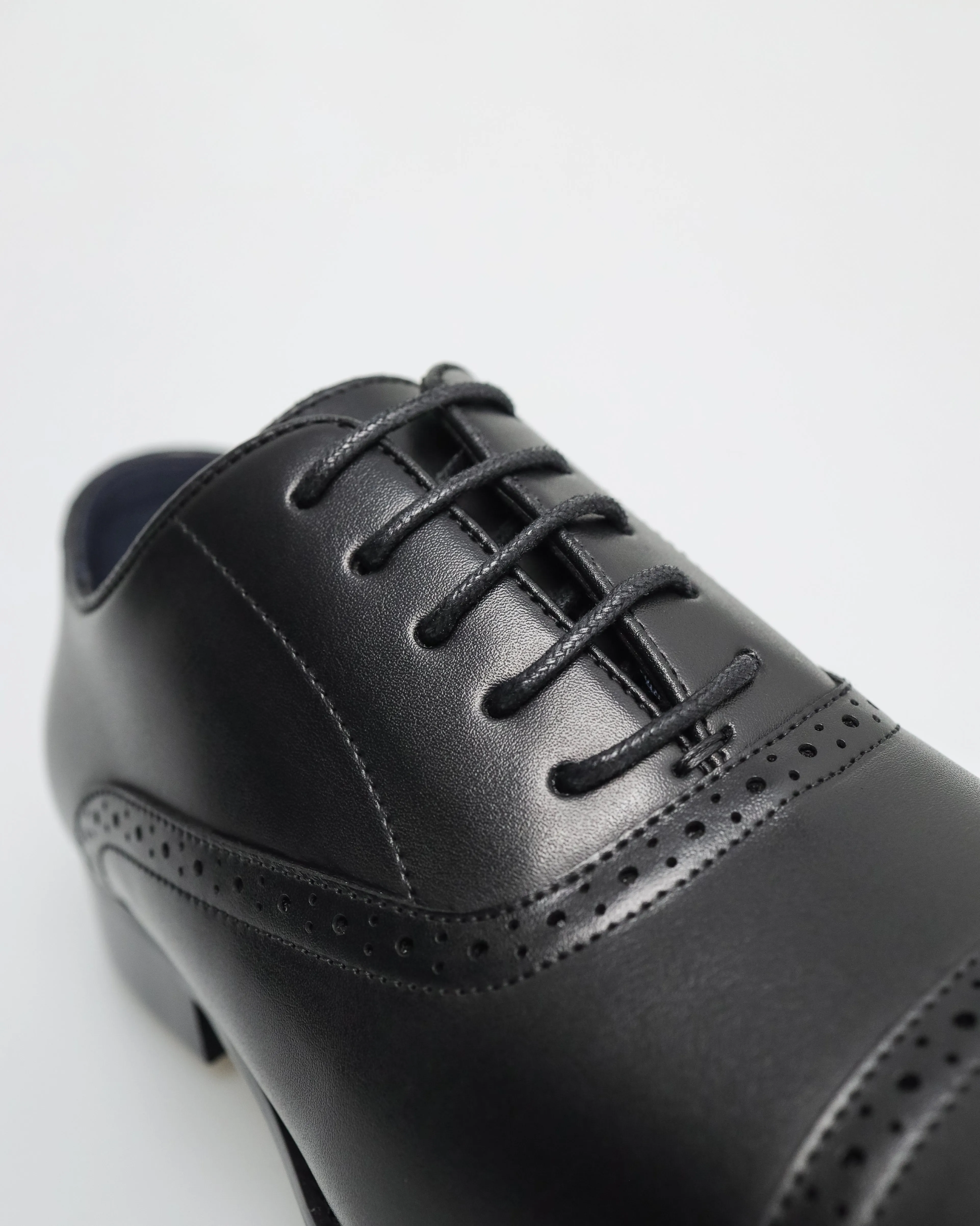 Tomaz F398 Men's Cap Toe Oxford