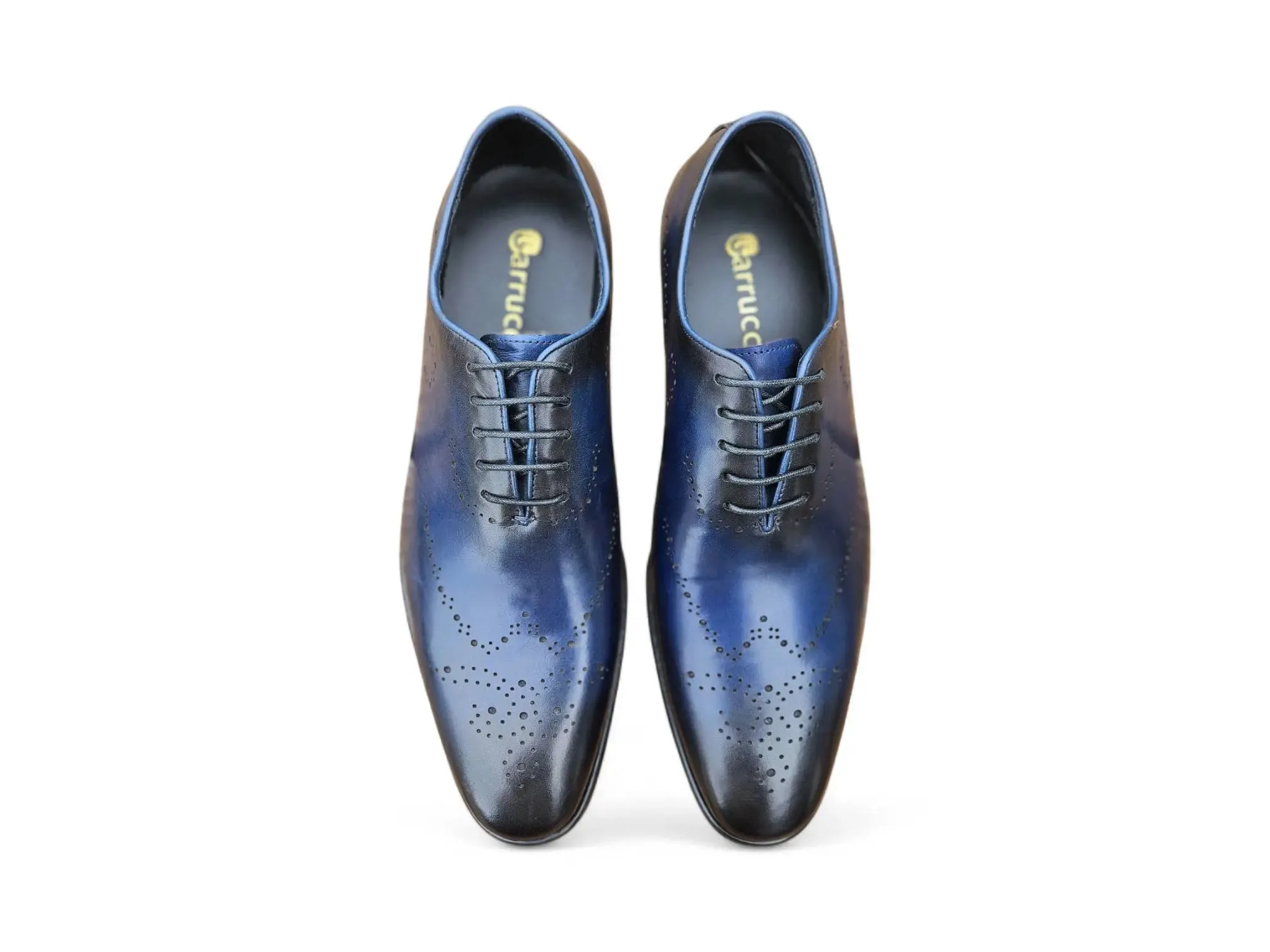 Whole Cut Oxford with Medallions