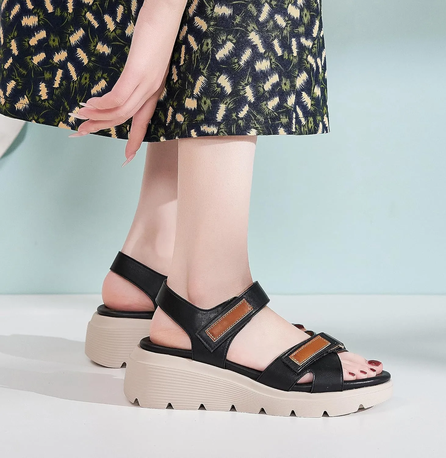 Women's Comfortable Walking Sandal Lightweight Cushioned Hiking Sandals Platform Shoes for Women Slingback Woven With Straps Sandals