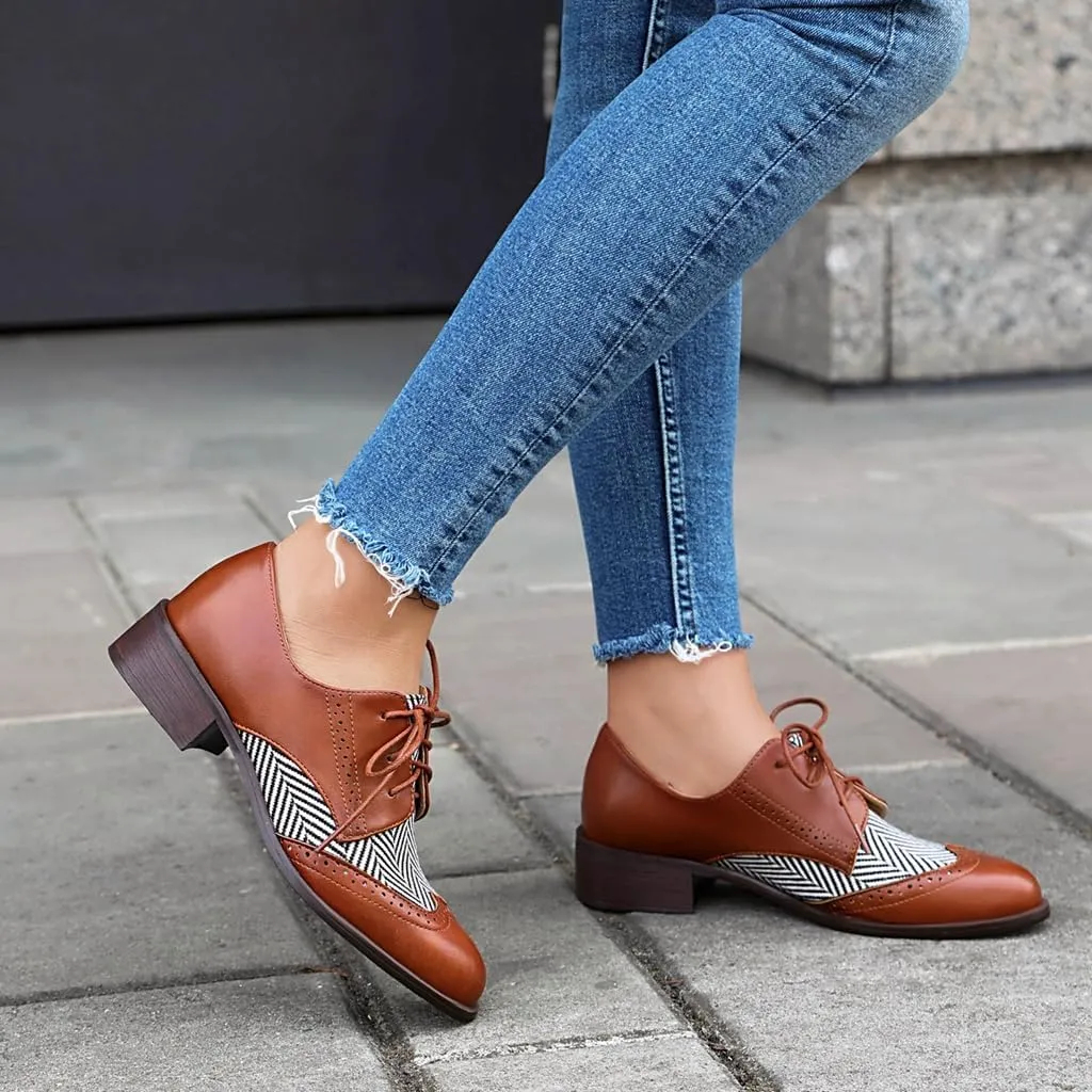Women's Flat Low Heel Saddle Oxford Shoes Two Toned Wingtip Lace Up Perforated School Uniform Oxfords Brogues